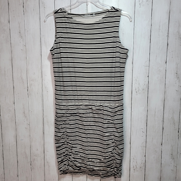 Athleta Women's Tulip Ruched Black Cream Stripe Sleeveless Dress Sz Large Petite - Picture 2 of 7